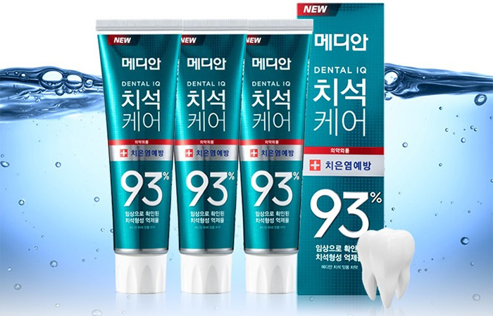 Kem Đánh Trắng Răng Median 93% Tooth - Paste Màu Xanh Ngọc 120Gr