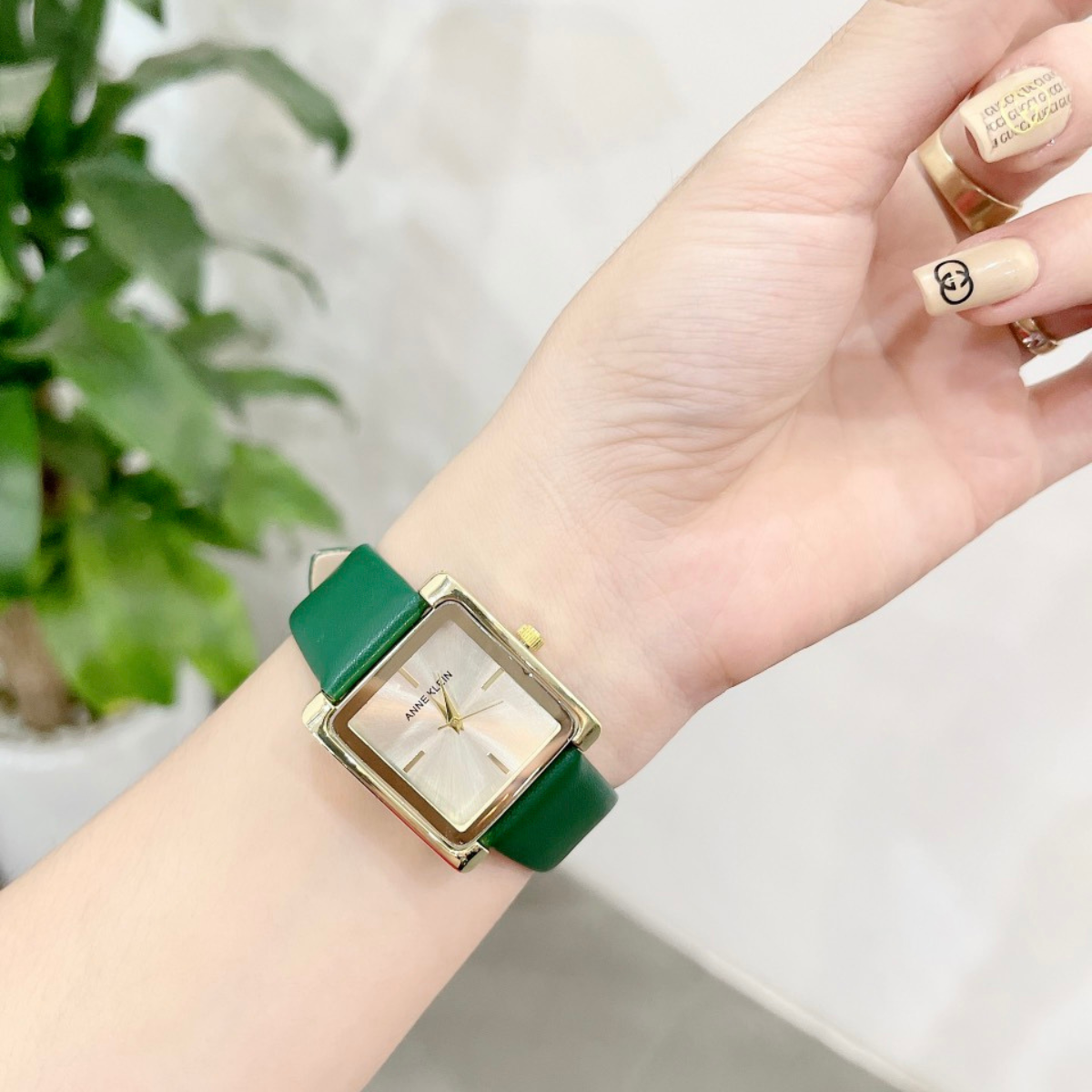 Đồng hồ ANNE KLEIN nữ dây da hàng đẹp logo sắc nét