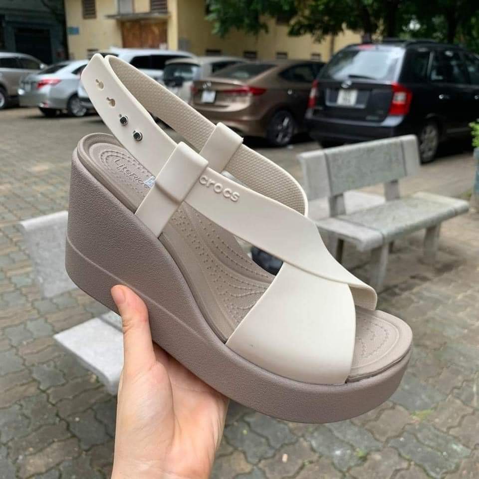 DÉP SANDAL ĐẾ XUỒNG CROSS BLOOKLYN HIGH CHO  NỮ MÀU TRẮNG