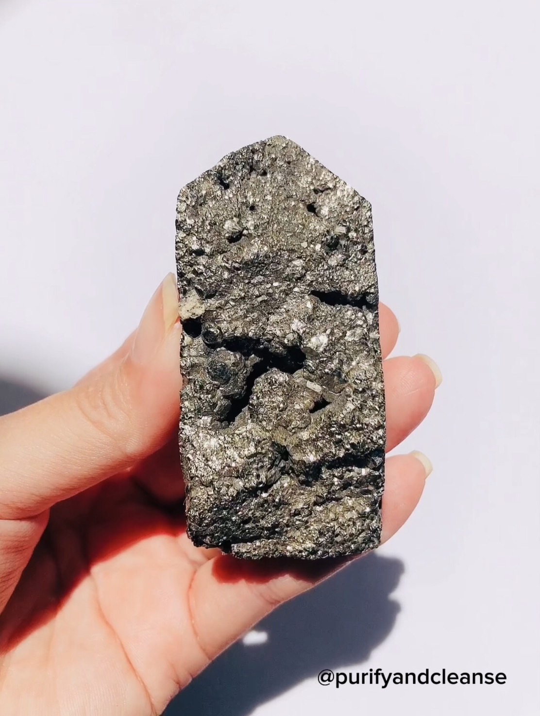 Đá Trụ Vàng Găm 7.3cm  Raw Pyrite Phong Thủy Thiền Định Trang Trí Nhà Cửa  Tarot Reiki Meditation - 