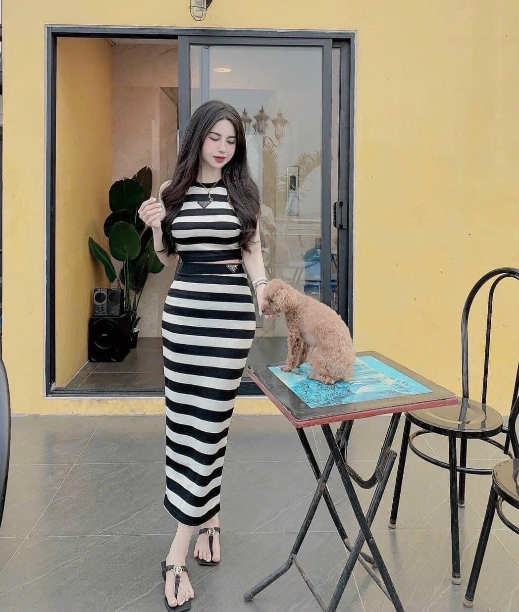 Chân váy công sở dài bigsize màu đen ôm body dài 63cm [size từ 48kg-85kg] |  Shopee Việt Nam