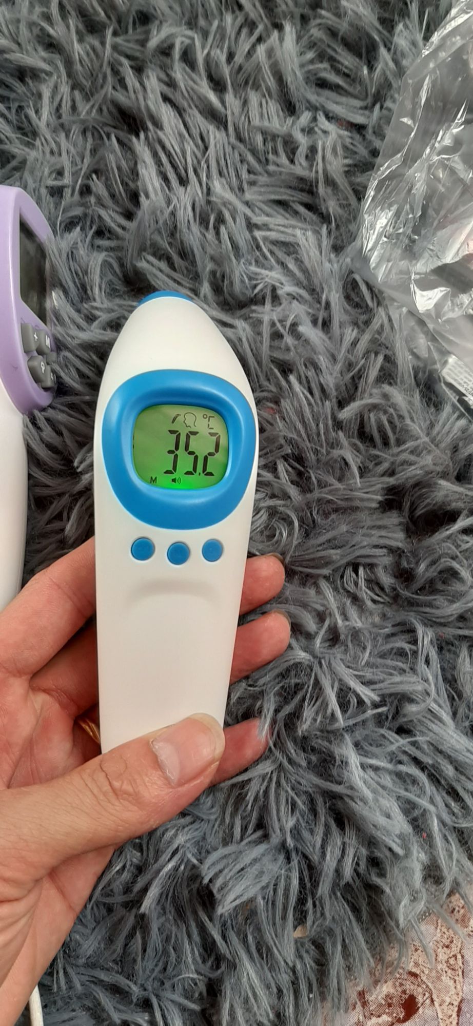 Nhiệt Kế Đo trán đi tai hàng hot