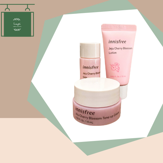 Innisfree - Bộ Dưỡng Trắng Da Mini (Tặng Kèm Túi)