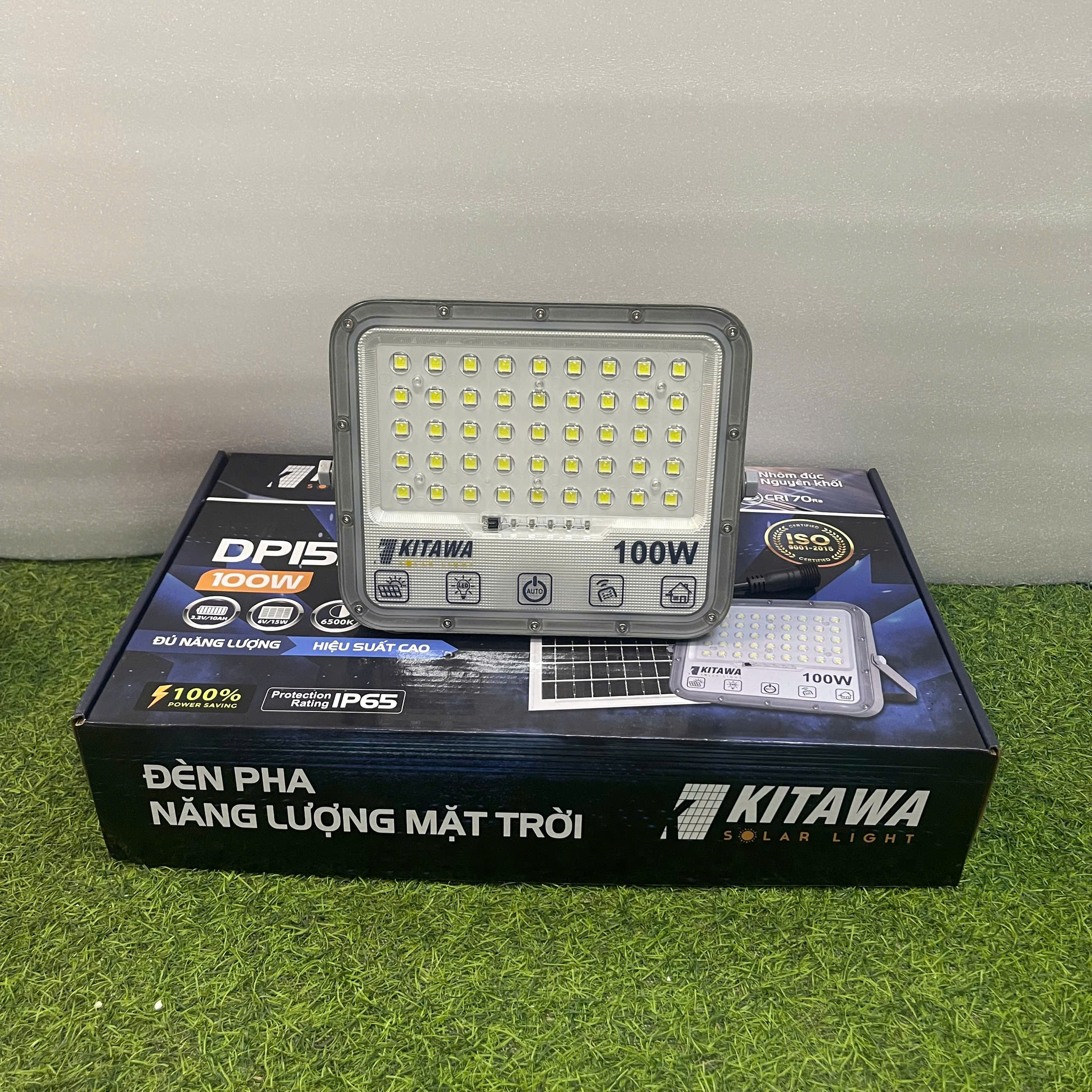 Đèn Pha Chống Chói Năng Lượng Mặt Trời 100W KITAWA - DP15.100