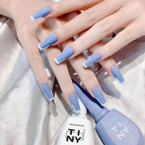 Móng Giả Thiết Kế - Họa Tiết Xanh Viền Trắng - A81