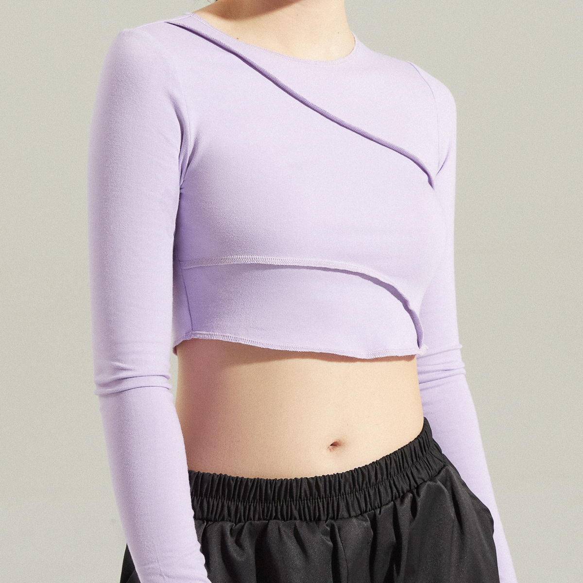 [NHẬP MÃ NOVFALAZSOCIAL02 GIẢM 40K ĐƠN 199K  ] Áo Croptop Ôm Thun Tici Tay Dài Rã Kiểu Thời Trang Nữ