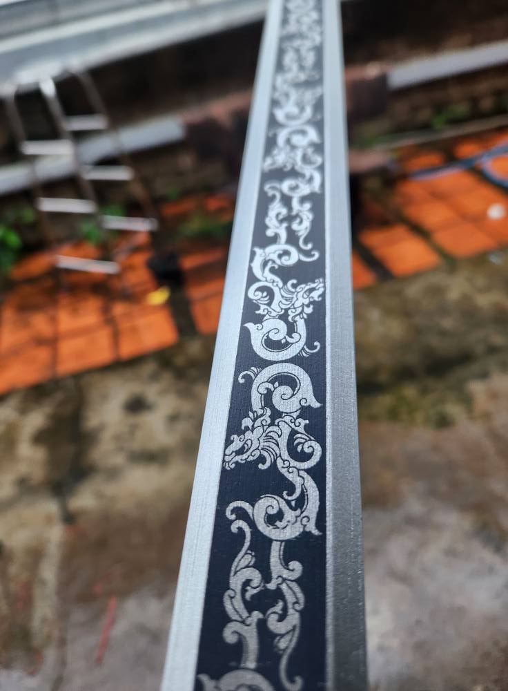 [1m] Mô hình kiếm gỗ đạo cụ Trung Quốc nhiều màu - tặng đế | Baystore