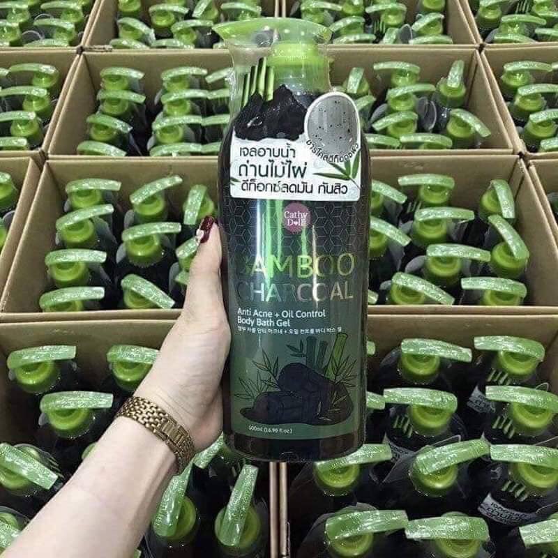 [HCM]SỮA TẮM TRỊ MỤN LƯNG THAN TRE HOẠT TÍNH BAMBOOCHARCOAL - 500ml