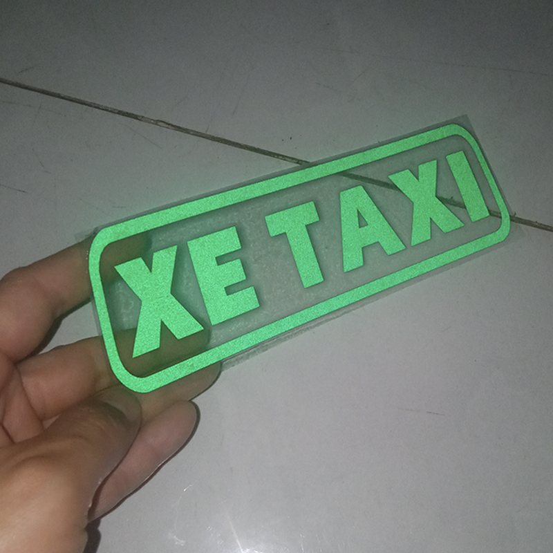 Decal Phản Quang Chữ XE TAXI dán xe với Kích thước Tiêu Chuẩn dài 20cm cao 6cm