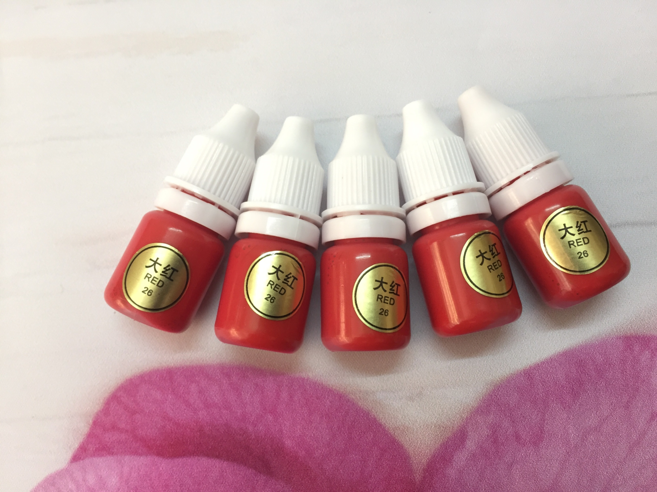 MỰC TẬP PHUN 5ML TRÊN DA GIẢ TRONG PHUN XĂM THẨM MỸ