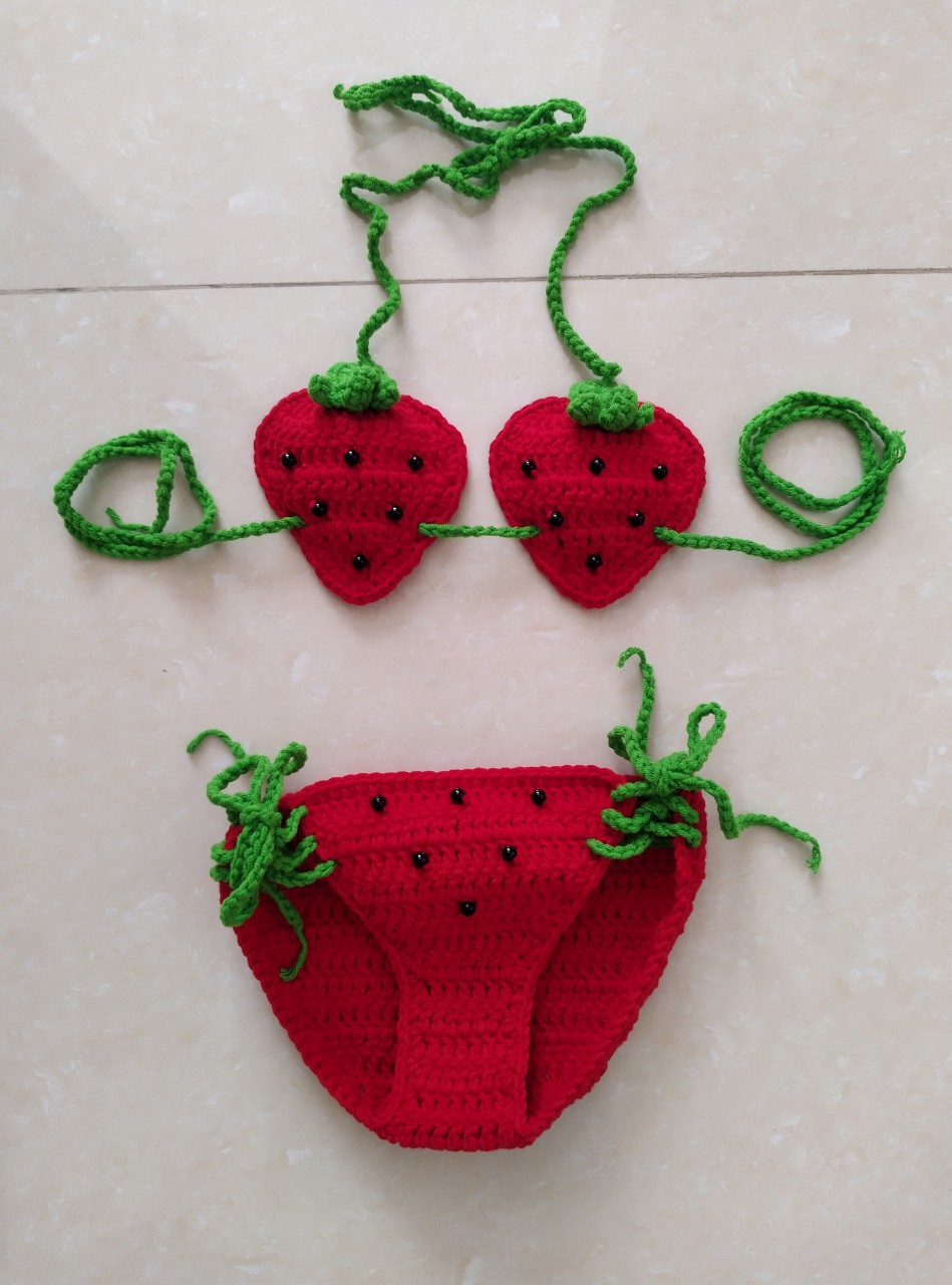 Bikini handmade dâu tây cho bé đồ bơi đi biển cho bé