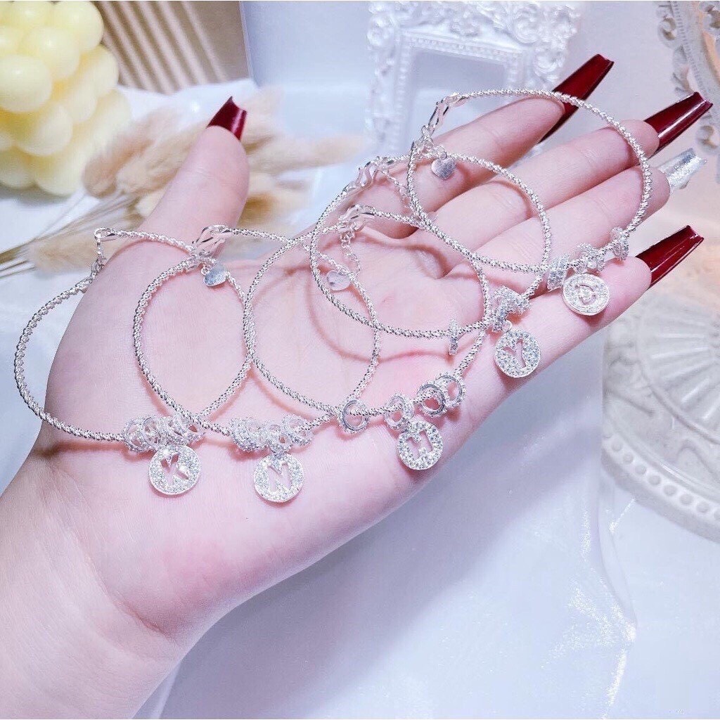 Lắc tay nữ bạc thật vòng tay xoắn gắn thẻ chữ cái đính đá theo tên siêu hot - Kho sỉ bạc Nhất Linh