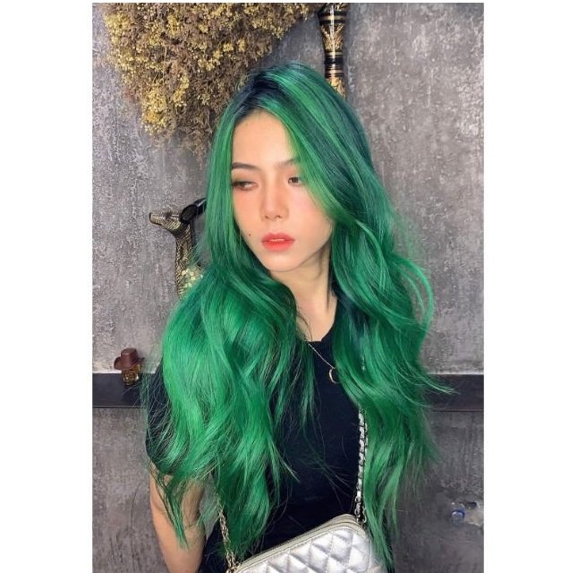 10 kiểu tóc màu xanh rêu đẹp nhất hiện nay phù hợp với mọi làn da - Bí  quyết làm đẹp