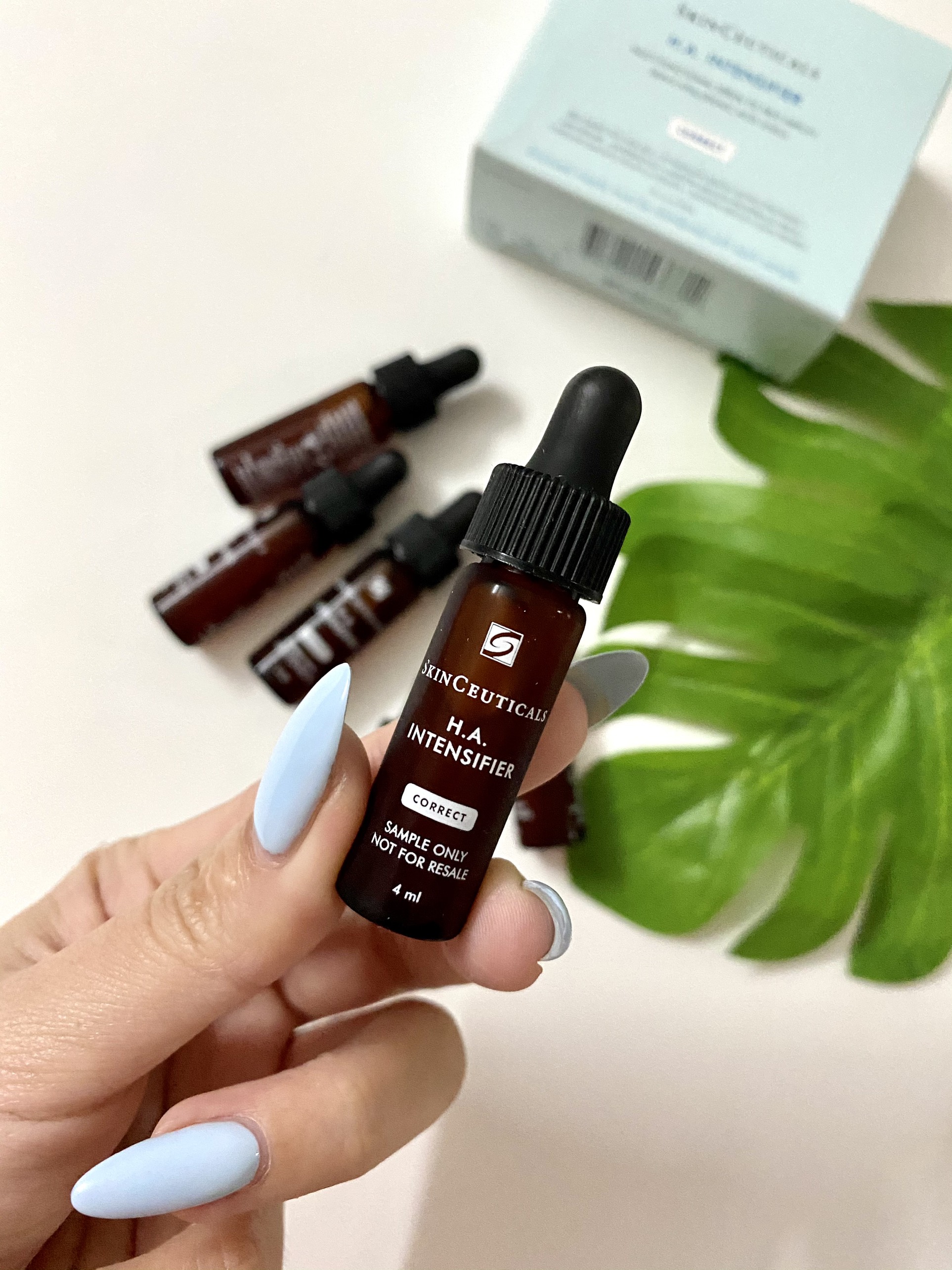 Skinceuticals H.a Intensifier - Serum Cấp Nước Vượt Trội 4Ml