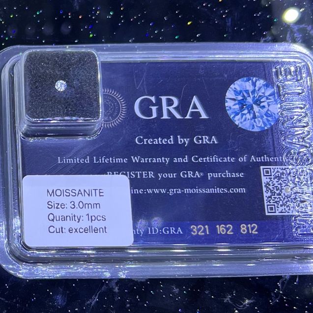 Kim cương Moissanite đính răng màu Trắng 2.0 ly - 3.6 ly viên Tròn/ Đáy nhọn Hàng Mỹ (kèm Thẻ Vỉ)