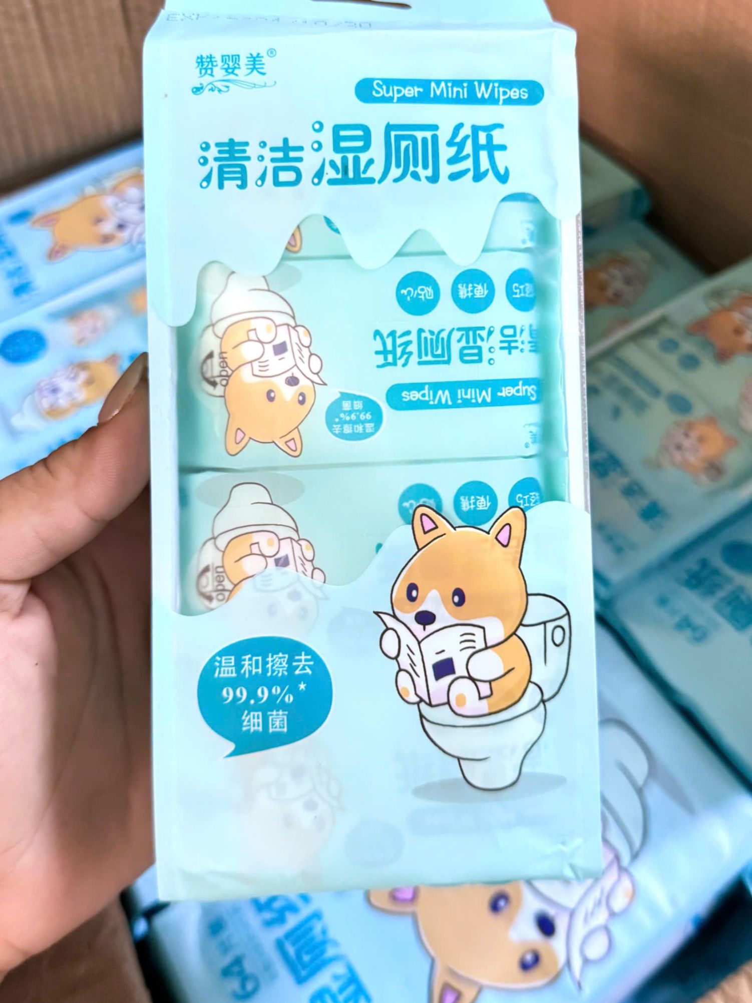 (Combo 8 gói) Khăn ướt mini bỏ túi không mùi tiện dụng - hàng nội địa Trung