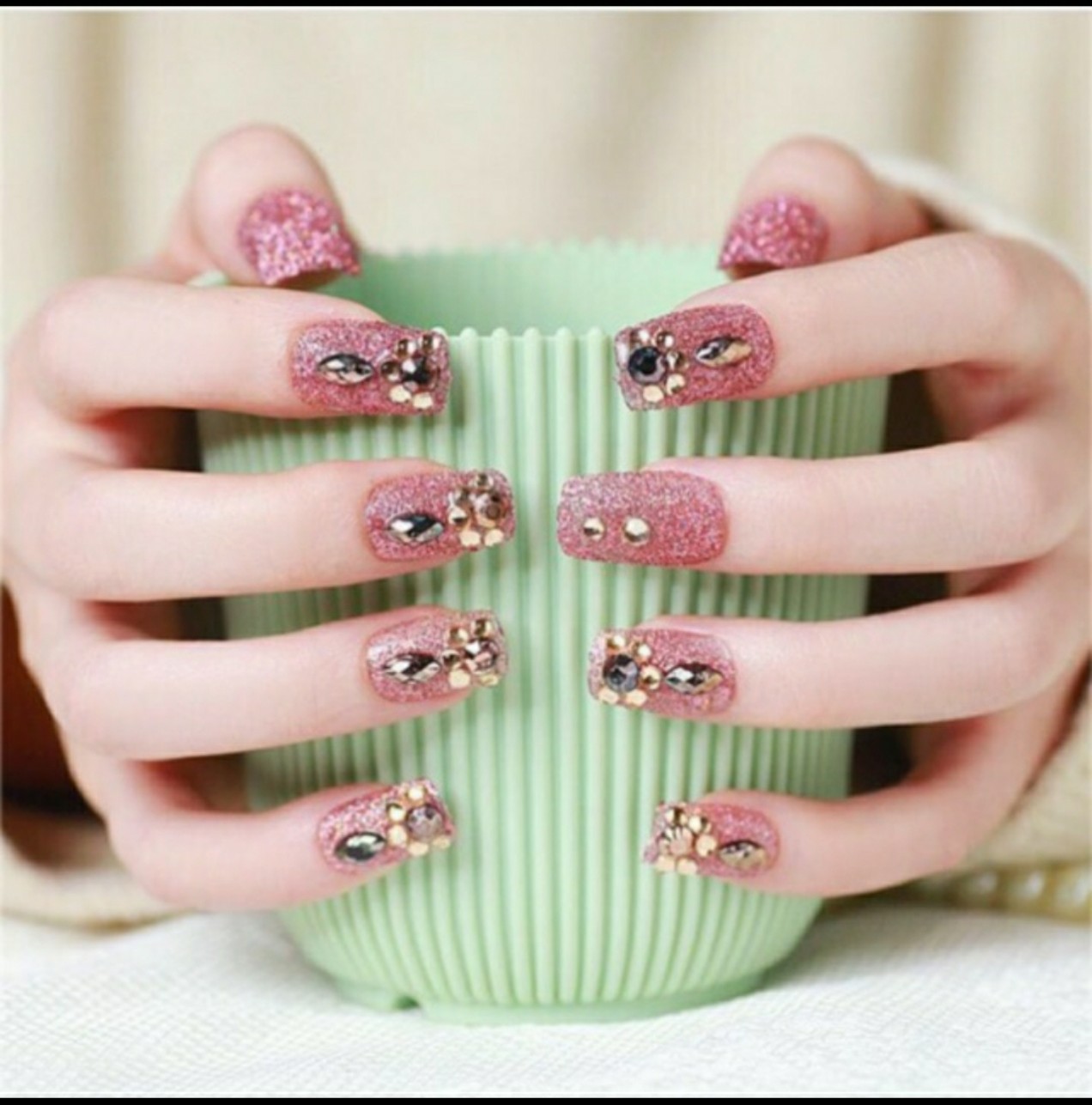 Bô móng tay giả A2 đính đá