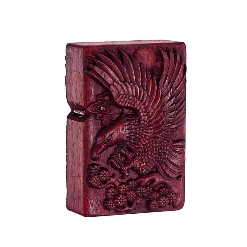 Bật lửa zippo gỗ đàn hương khắc hình có kèm hộp thổ cẩm sang trọng