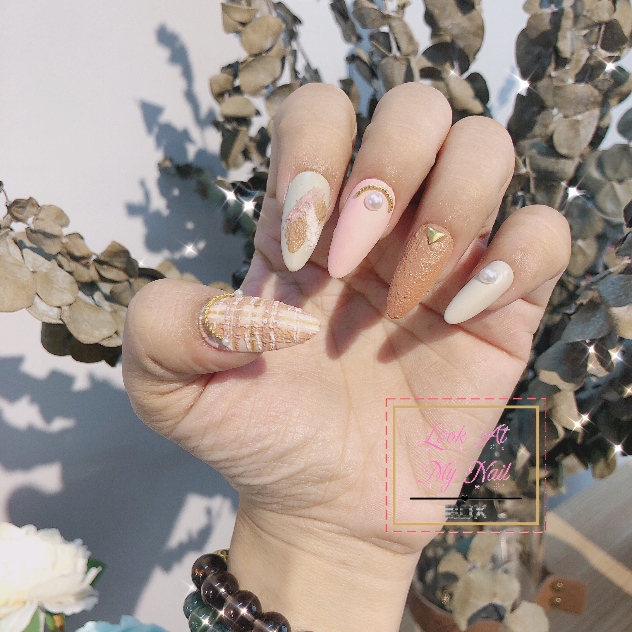 [Hcm]Nail Box •• //Logo// ••Look At My Nail •• Làm Theo Yêu Cầu Nail Tết 2021