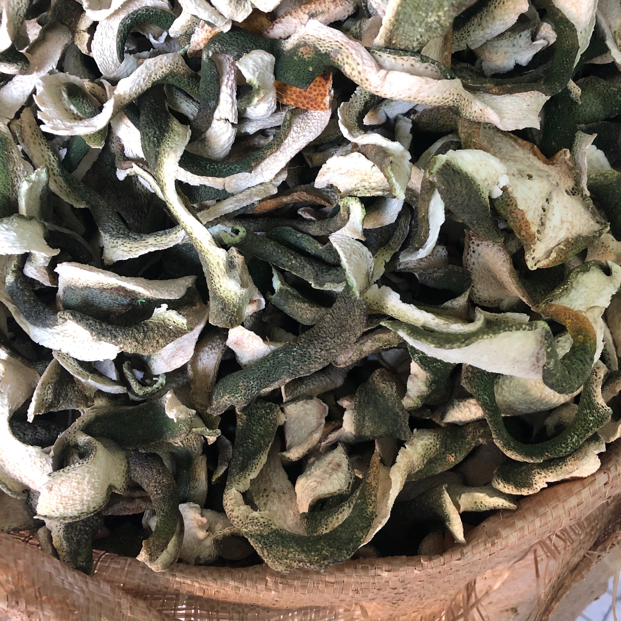 Vỏ Bưởi Khô 100G (Mỏng Thơm)