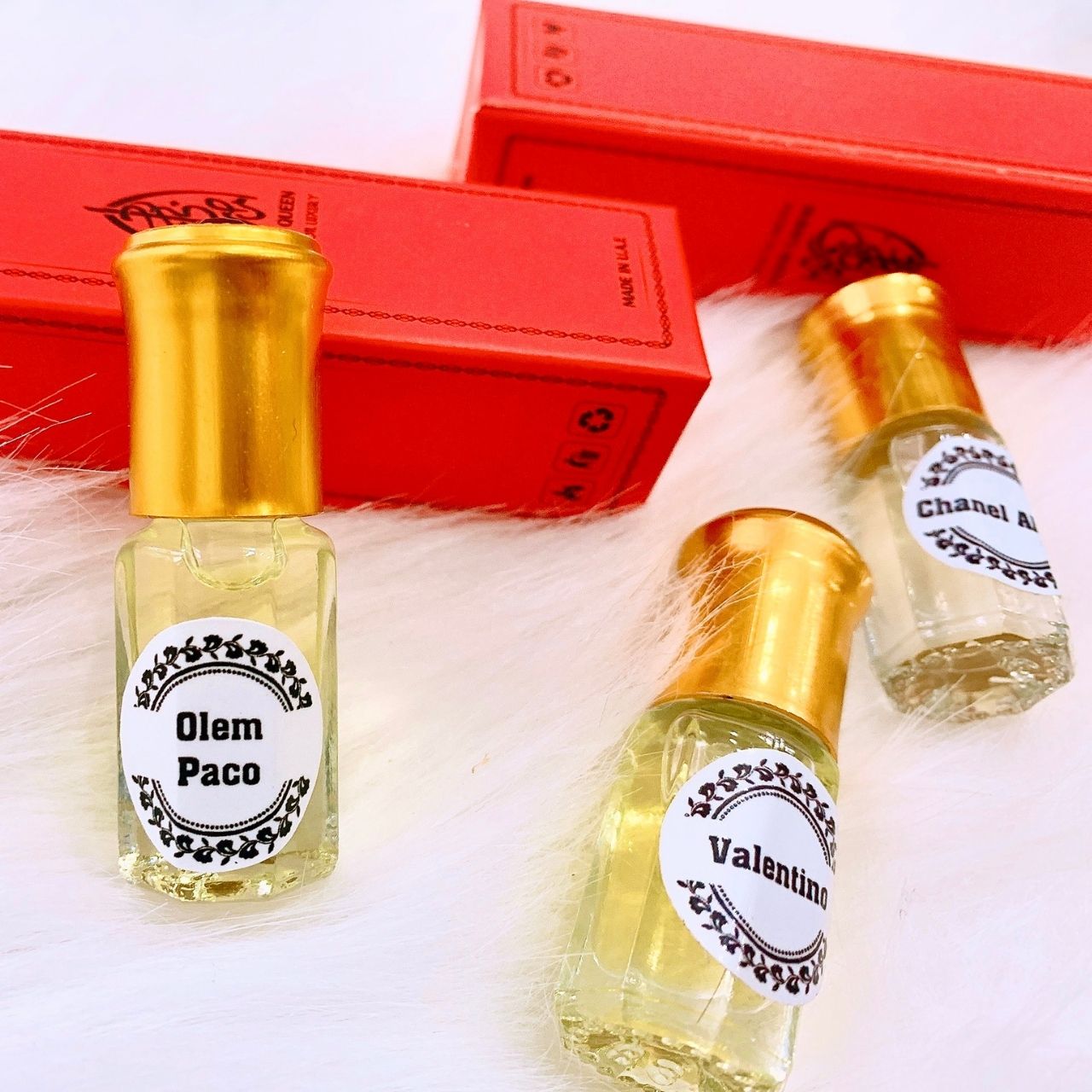 [HCM]Combo 5 Chai Tinh Dầu Nước Hoa Dubai Queen Nafuly Công Phượng Hoàng Gold Chính Hãng Quốc Tế Cao Cấp Giành Cho Nữ Hình Con Công Vàng Dung Tích 5ml Mùi Hương Độc Quyền TP HCM