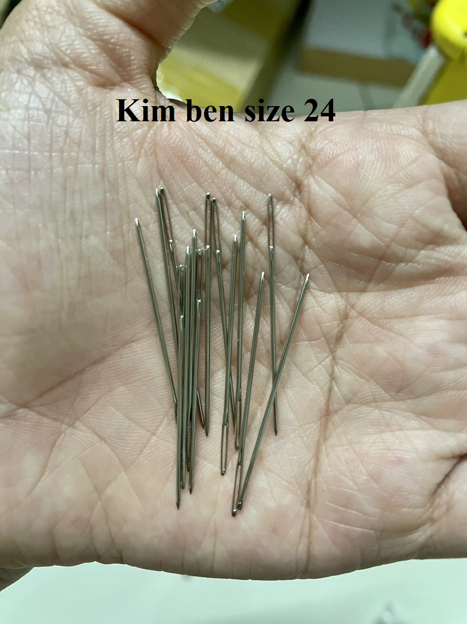 Kim ben thêu tranh chữ thập size 24 và size 26