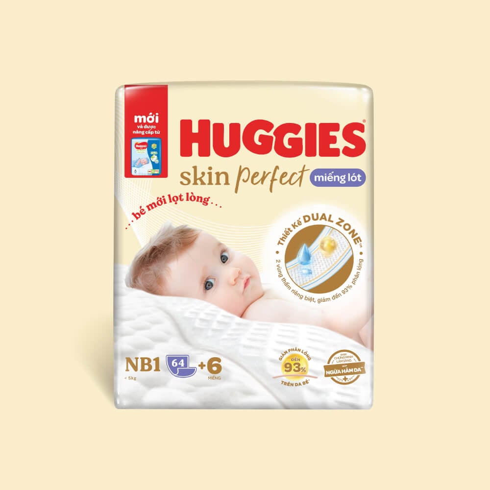 Miếng Lót Sơ Sinh Huggies Skin Perfect Newborn1-108+6 Miếng / Newborn1-64+4 Cho Bé Vừa Lọt Lòng Đến Dưới 5 Kg - Thanh Ngân Store