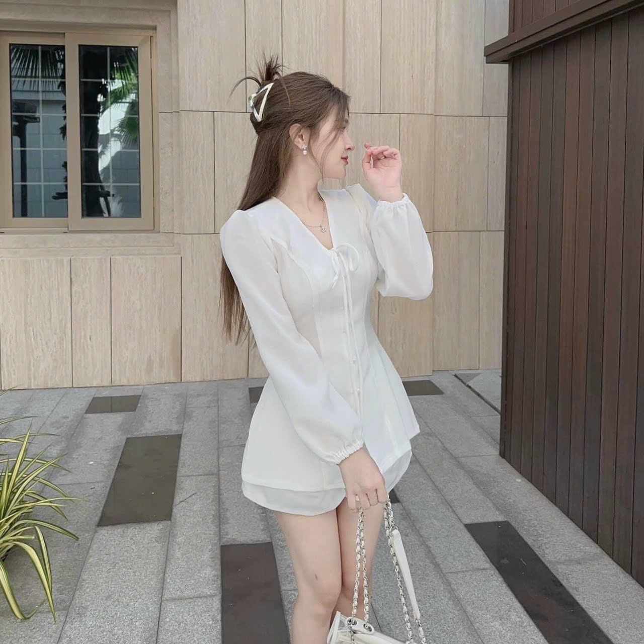 Set áo sơ mi tay phồng mix quần short nữ set đùi tiểu thư đơn giản đen và trắng sang chảnh