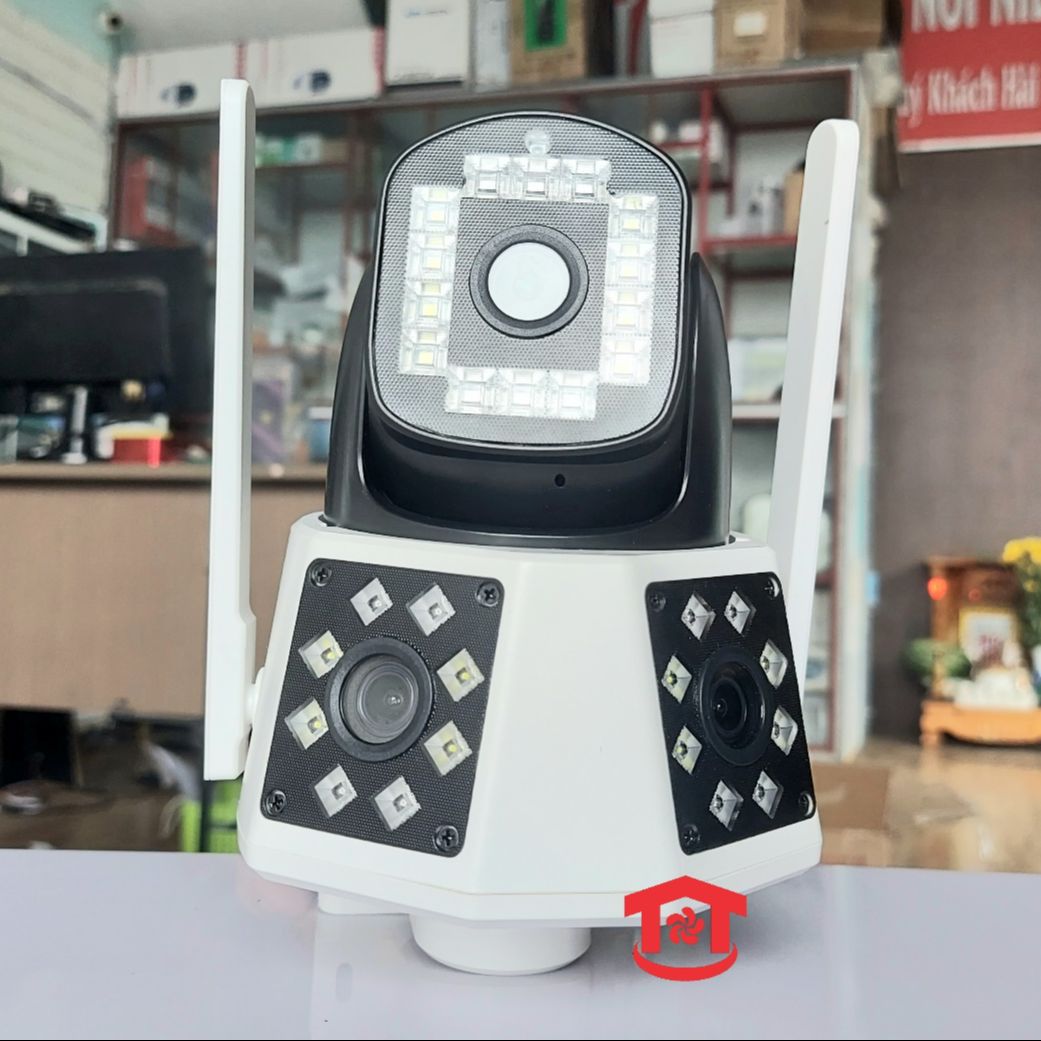 Camera ip wifi yoosee ngoài trời 3 mắt quay PTZ-108 6Mp