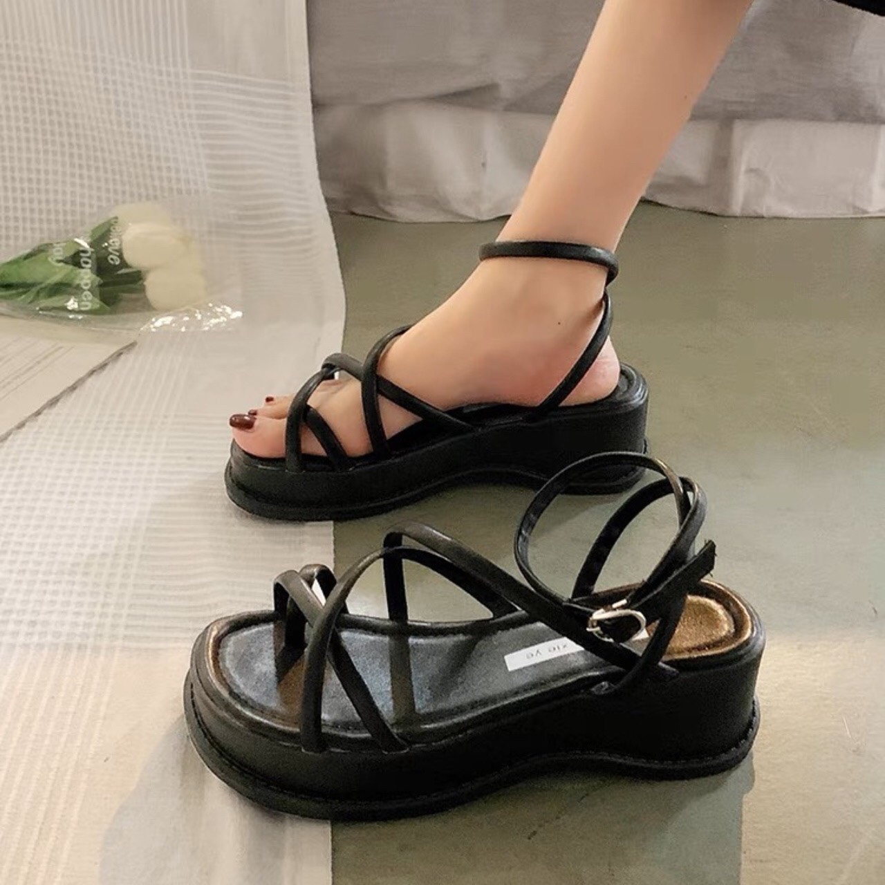 HOÀN TIỀN 15% - Sandal nữ đế xuồng dây mảnh đế PU cao cấp 2 màu đen trắng cao 5cm