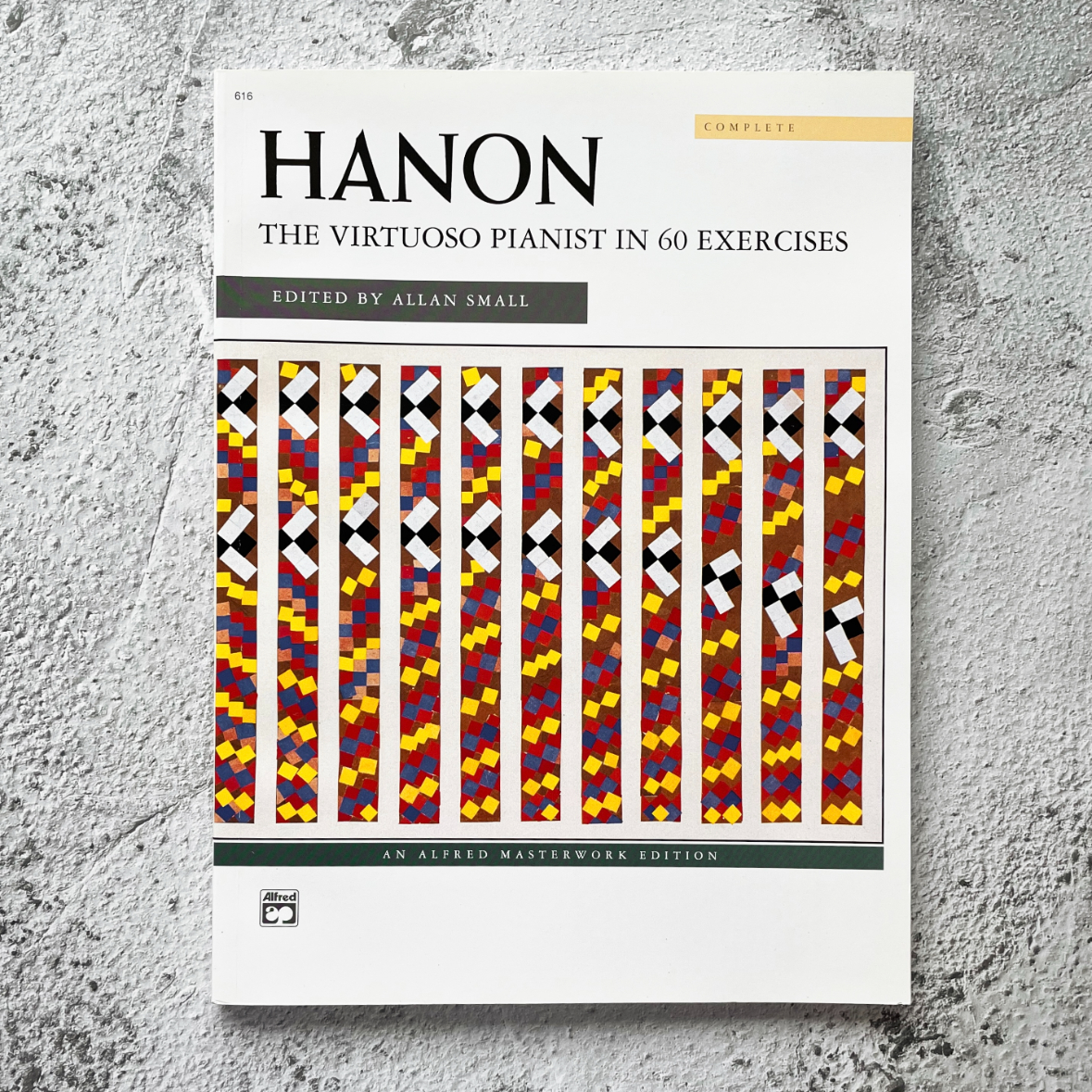 Sách luyện ngón piano Hanon (Alfred Masterwork) - Allan Small