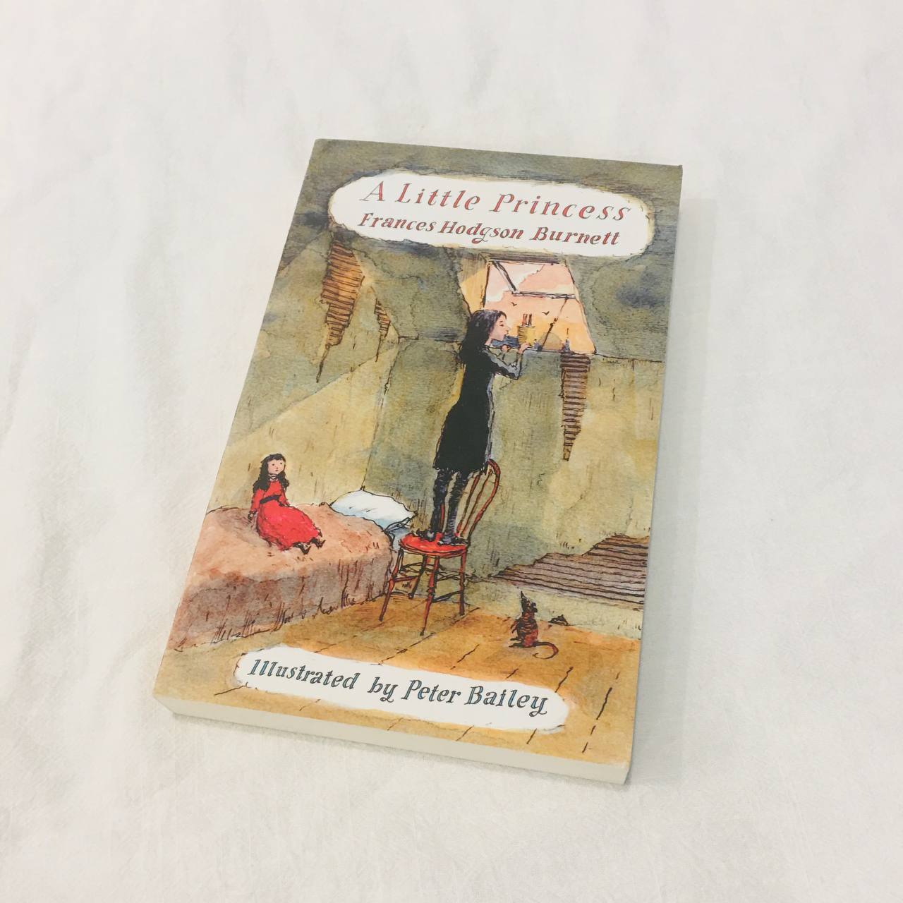 Sách A Little Princess by Frances Hodgson Burnett - Alma Classics