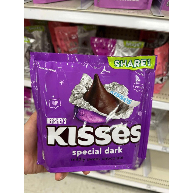 HSD 8/25 - Socola Đen Hershey’s Kisses Special Dark 283g (Gói Tím)Socola Kisses Đắng