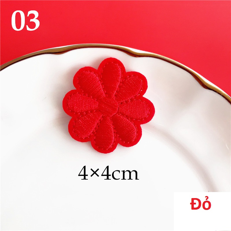 Miếng dán ủi quần áo hình bông hoa hướng dương nhiều màu - kích thước 4x4cm