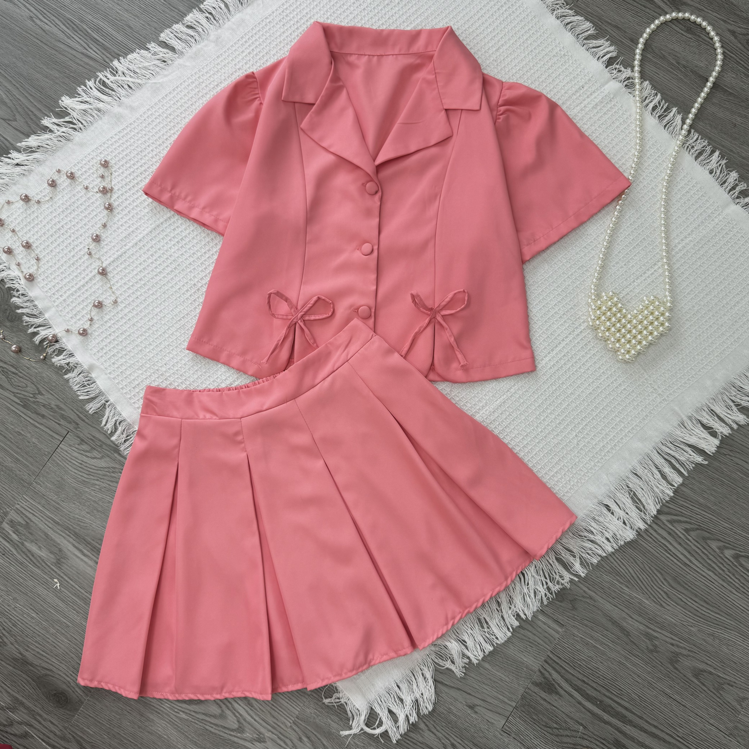 Set đồ tiểu thư bigsize nữ áo sơ mi cổ vet tay bồng croptop kèm chân váy xếp ly dáng chữ A xòe chất 