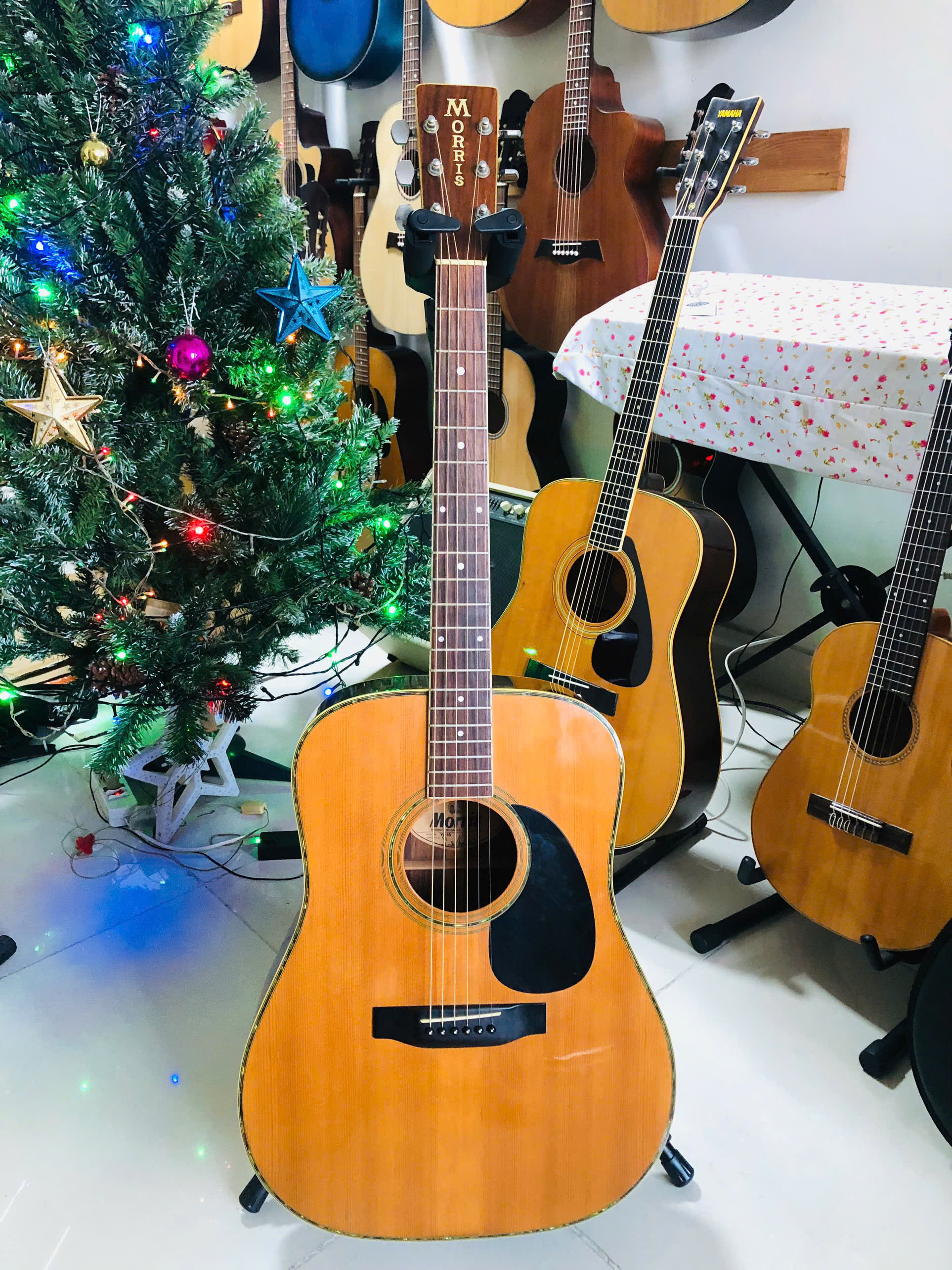 Used | Đàn guitar acoustic Morris Nhật cũ guitar đã qua sử dụng Không lỗi Còn xài tốt