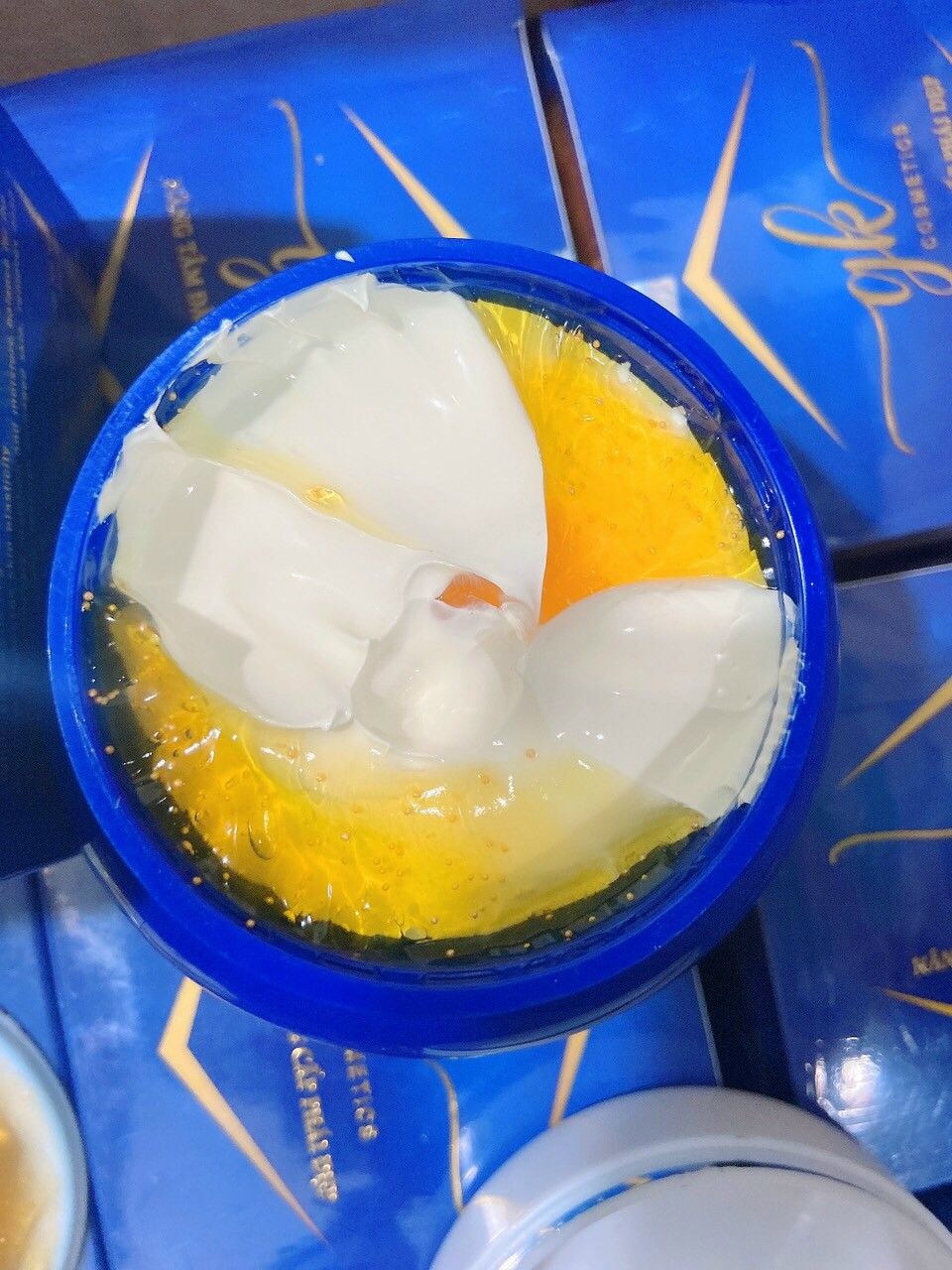 Kem Body Miss White