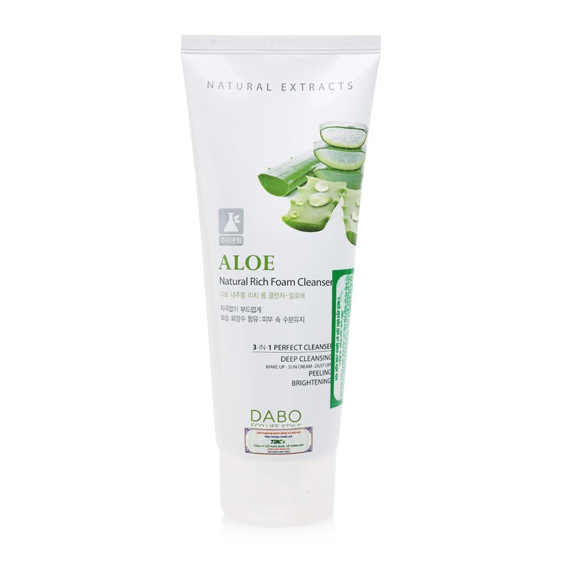 Sữa Rửa Mặt Lô Hội Dưỡng Ẩm Và Làm Trắng Da Aloe Foam Cleanser Cao Cấp Hàn Quốc 180Ml