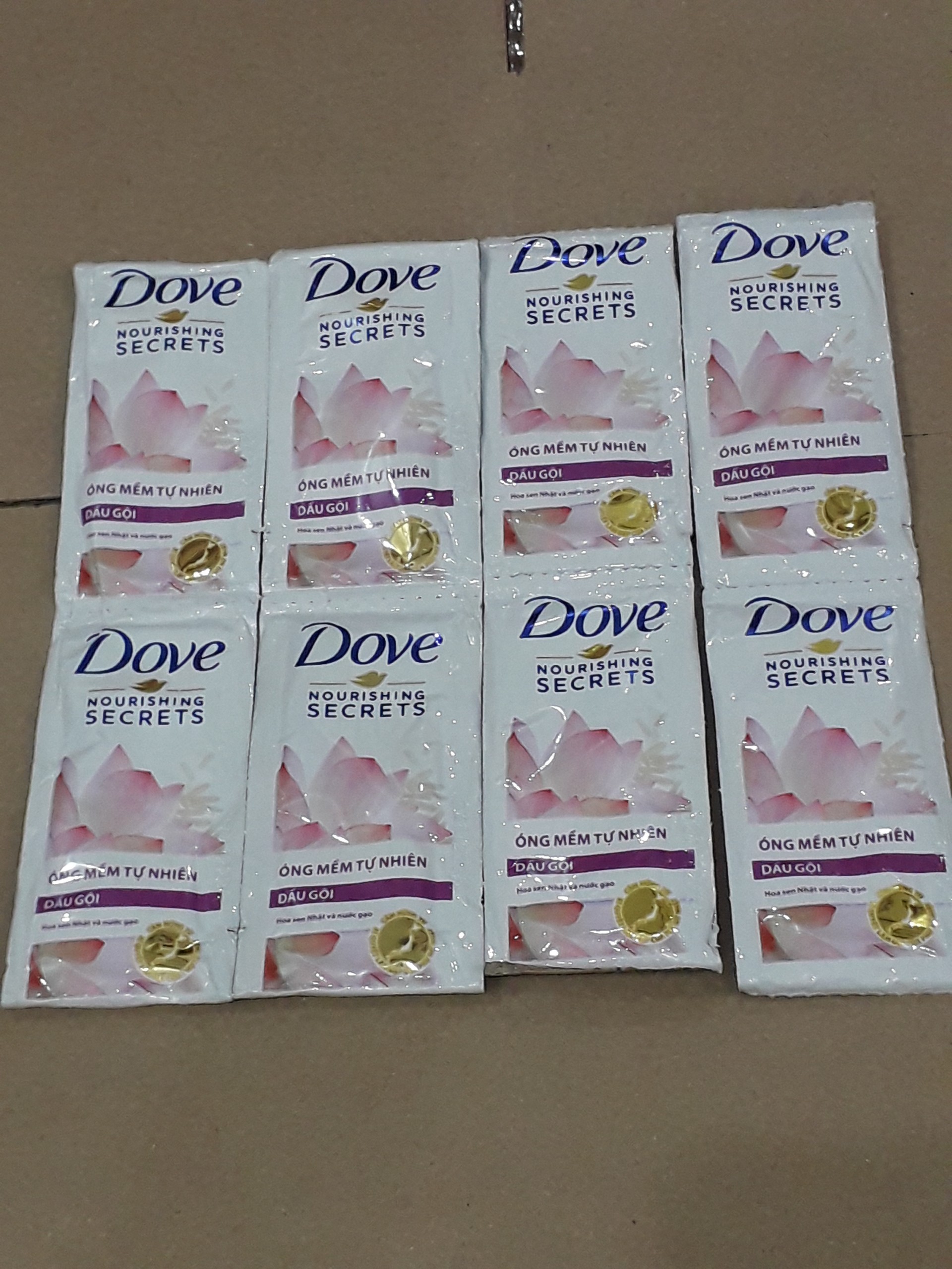 [Hcm]Combo 50 Gói Dầu Gội Dove Óng Mềm Tự Nhiên