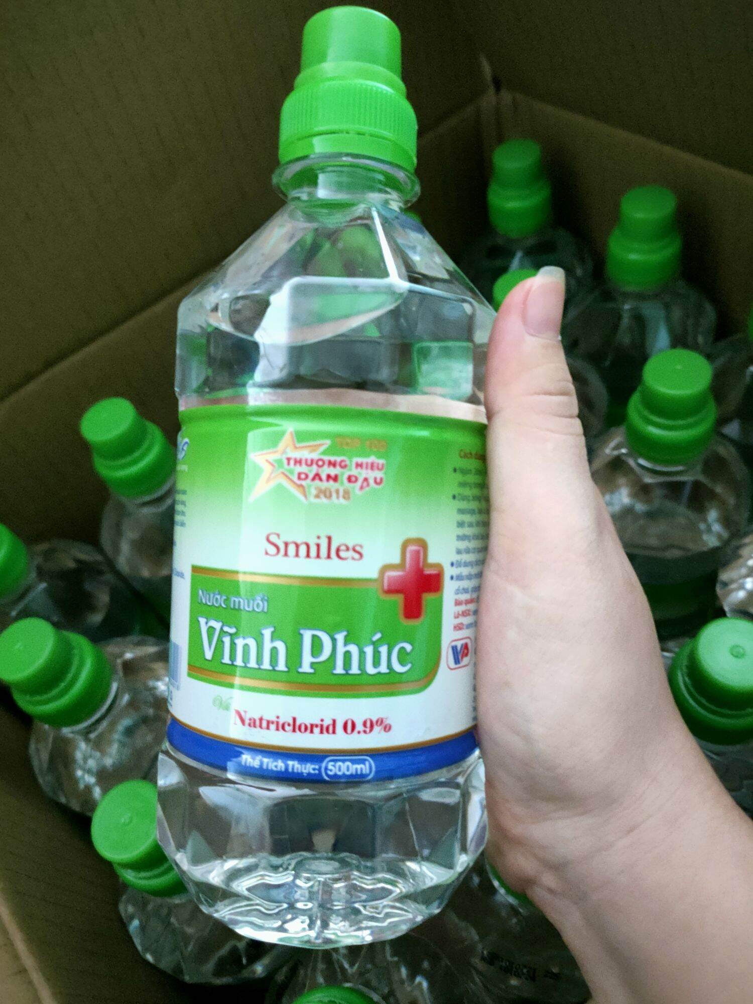 Nước muối Vĩnh Phúc 500ml & 1000ml -Nước muối sinh lý Dùng súc miệng rửa mũi vệ sinh vết thương - Mẫu nắp mới