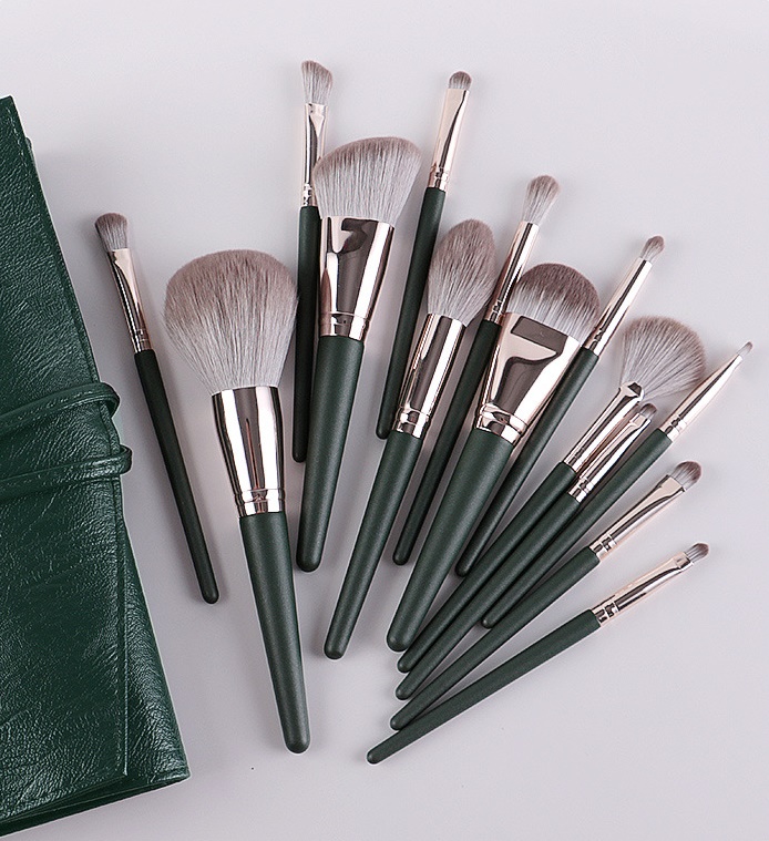 Bộ cọ Trang Điểm 14 Cây Cán Xanh Cao Cấp Đầy Đủ Chức Năng Makeup Lông Cọ Mềm Tay Cầm Thoải Mái