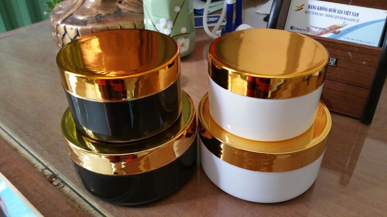 Combo 10 hũ rỗng xi vàng 150gr đựng kem body