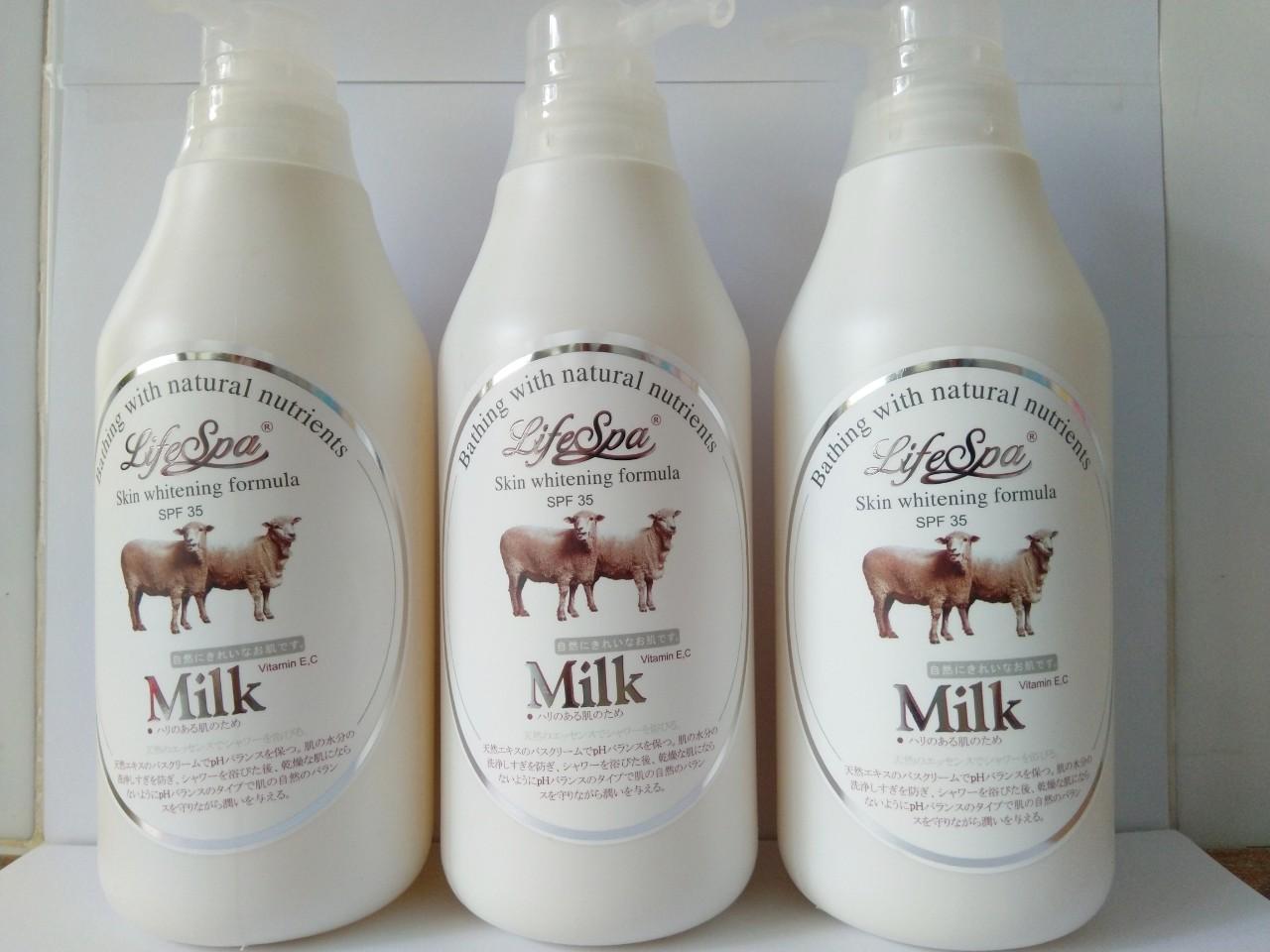 Sữa Tắm Trắng Da Milk Life Spa Nhật Bản 500Ml