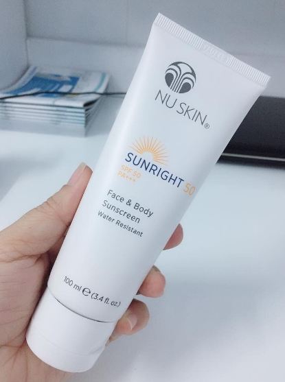Kem Chống Nắng Nuskin - Sunright 100Ml