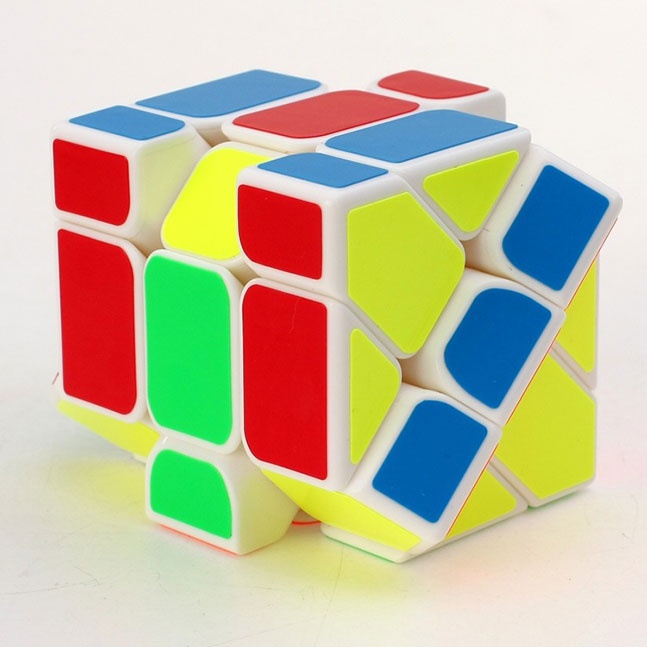 Đồ chơi rubik biến thể hình xiên