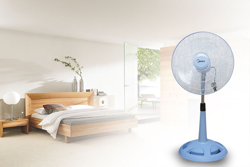 Quạt lửng Midea FS40-15VD