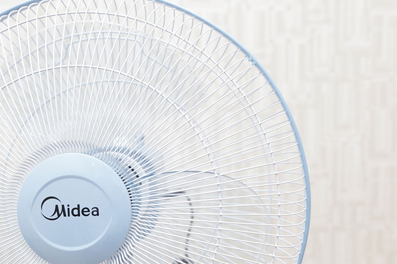 Quạt lửng Midea FS40-15VD