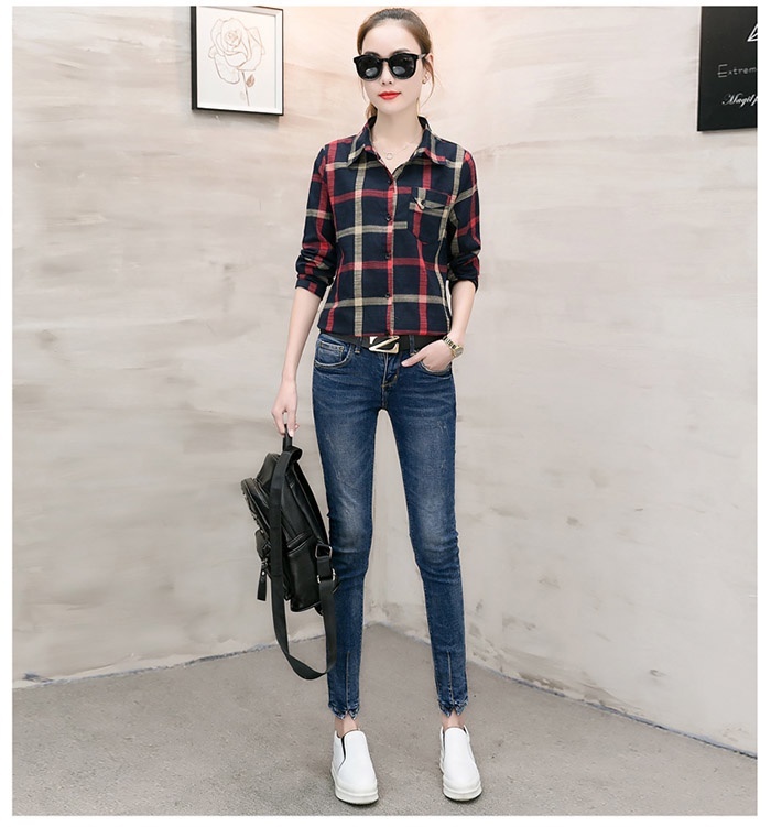 ÁO SƠ MI SỌC 3 MÀU PHỐI TUI HARA - A419 1