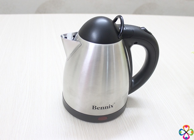 Ấm siêu tốc Bennix 0.8 lít