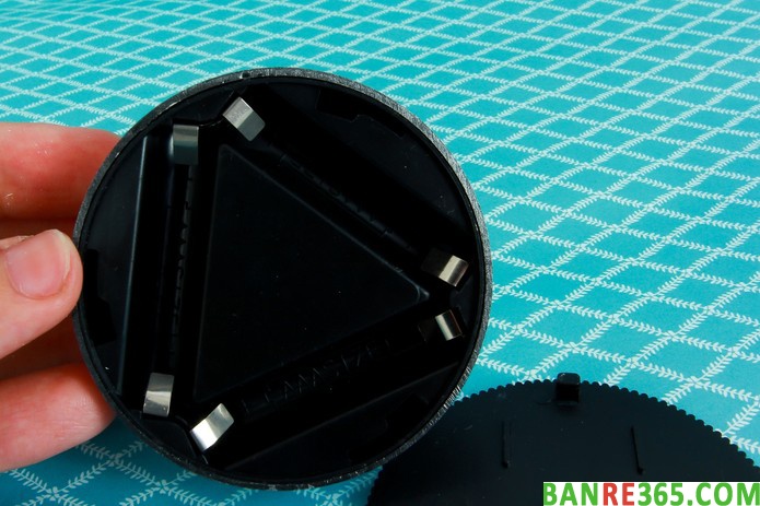 3 đèn led loại 4 bóng dán tường tiện dụng - 8